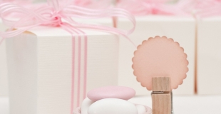 Pourquoi offre-t-on des dragées lors d'un mariage ?