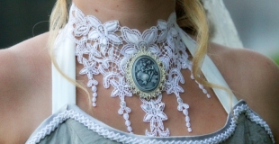 Collier Victorien en guipure de Venise