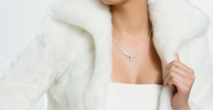 Boléro de mariée en fourrure manches longues