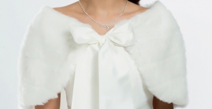 Cape de mariée en Fourrure avec noeud