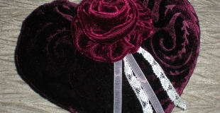 coussin velours coeur