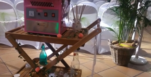 machine barbe a papa et sa desserte