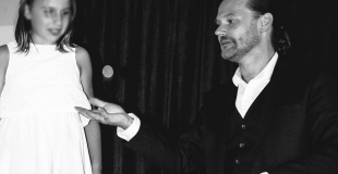 Spectacle pour enfant lors d'un mariage