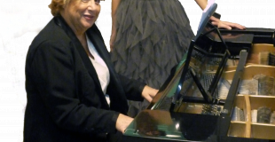 Sylvie AVELINE en récital. Au piano, Danièle DUSSEAU