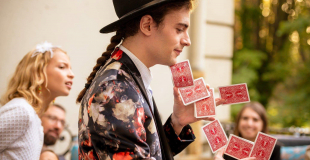 Lou Illusionniste Magicien