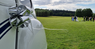 Mariage en 2 CV