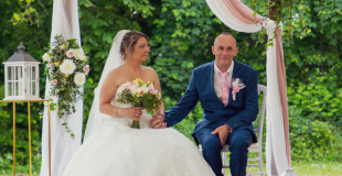 Décoration de cérémonie laïque ou religieuse