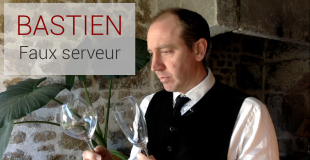 Bastien choisi un verre